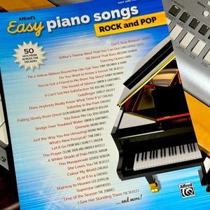 Easy Piano Songs Rock & Pop Book